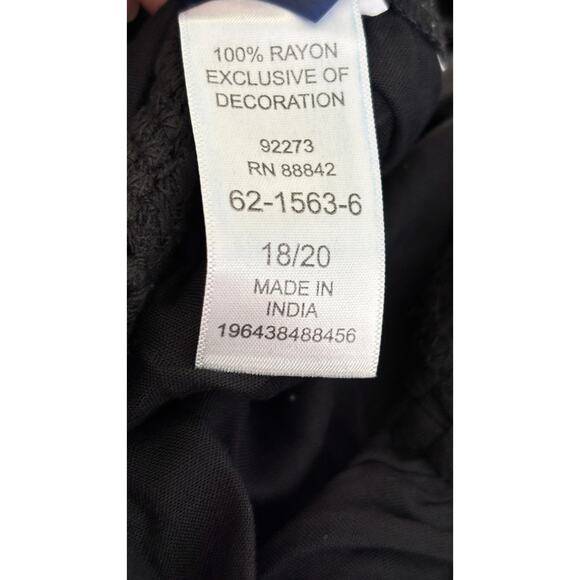 Swimsuits For All Cold Shoulder Rayon Swim Cover Up Womens Size 18/20 Black New - Picture 7 of 8